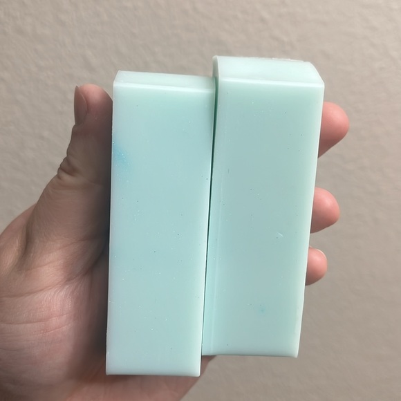 Handmade Cucumber Melon Goats Milk Bars - Picture 2 of 2